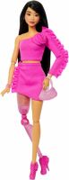 Mattel Barbie Deluxe Style-Puppe Nr. 2 mit pinkfarbenem Barbiecore-Oberteil und passendem Rock, schw