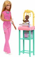 Mattel Barbie Kinderärztin-Puppe mit blonder Modepuppe, 1 Baby-Patientenpuppe, Möbel und Zubehör