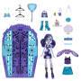 Mattel Monster High Skulltimate Secrets Garden Mysteries Spielset, Twyla Puppe mit mehr als 19 Überr