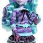 Mattel Monster High Puppe und Pyjamapartyzubehör, Twyla, Schaurig schöne Pyjamaparty