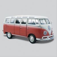 Bauer Maisto 1:25 VW Bus ''Samba'', rot/weiß