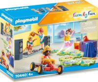 PLAYMOBIL FamilyFun Kids Club - Junge/Maedchen - 4 Jahr e - Kunststoff - Mehrfarben